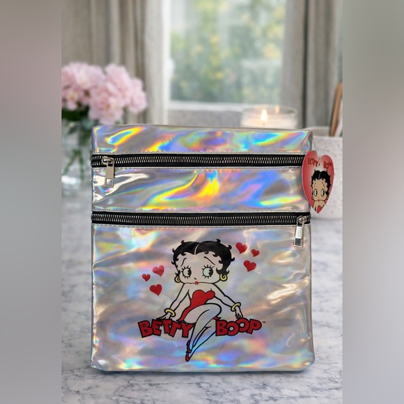 NWT-Betty Boop Homographic Crossbody Bag. - Picture 3 of 4
